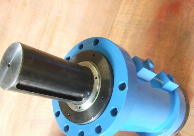 法国QUIRI旋转油缸